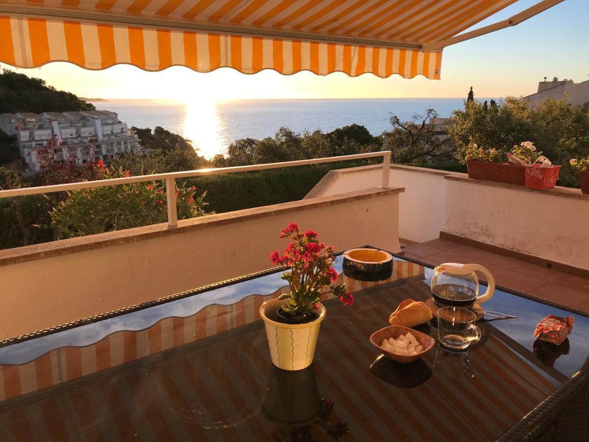 Apartamento Con Piscina - Tossa - Magnificas Vistas Al Mar Girona Bagian luar foto